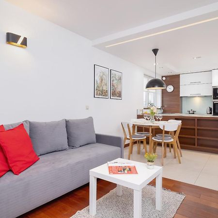 Dworska Modern Apartment In Zabrze By Rent Like Home Extérieur photo