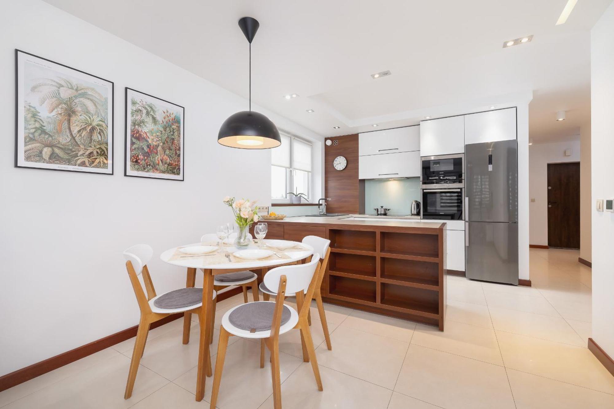 Dworska Modern Apartment In Zabrze By Rent Like Home Extérieur photo
