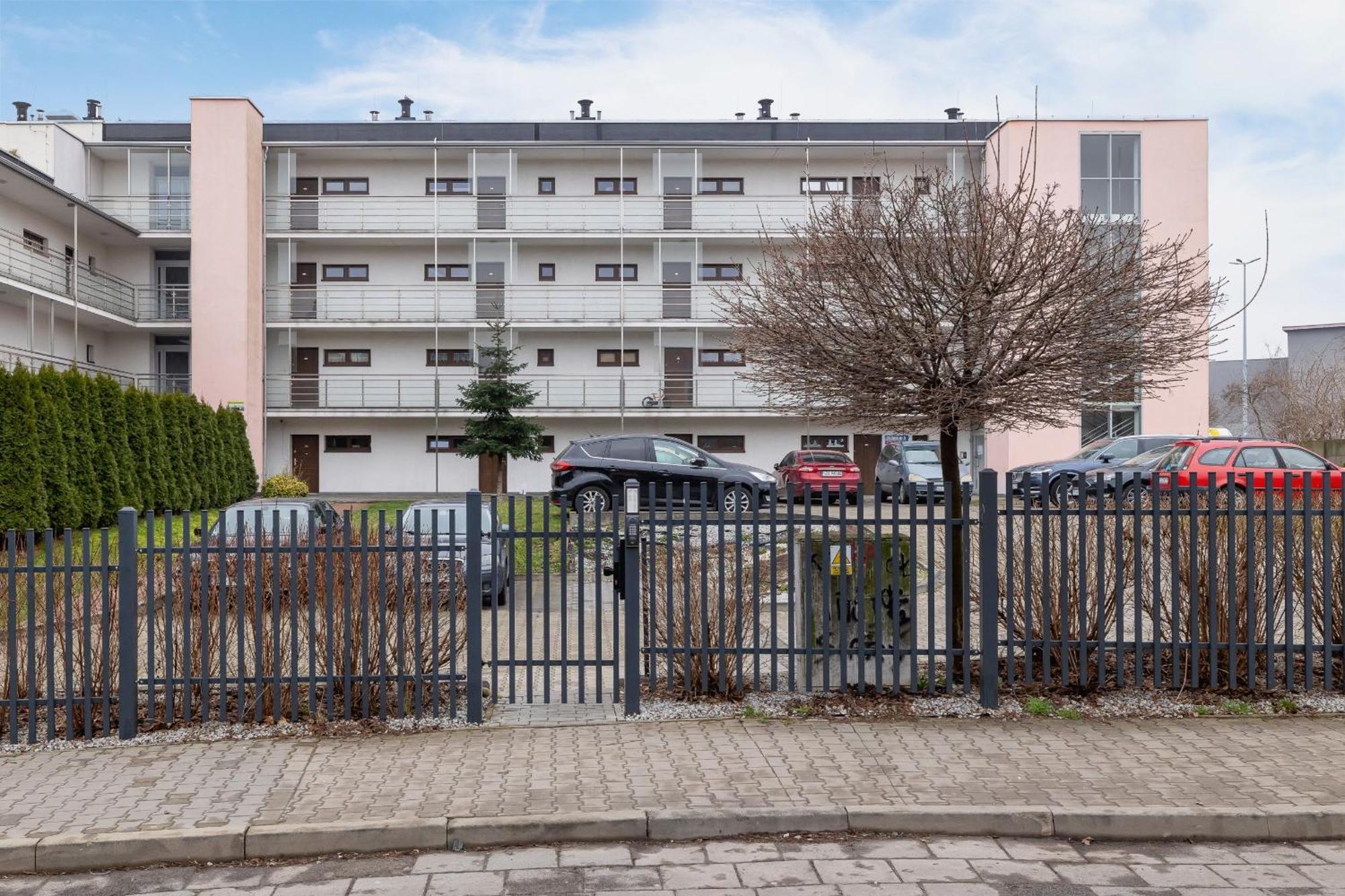 Dworska Modern Apartment In Zabrze By Rent Like Home Extérieur photo