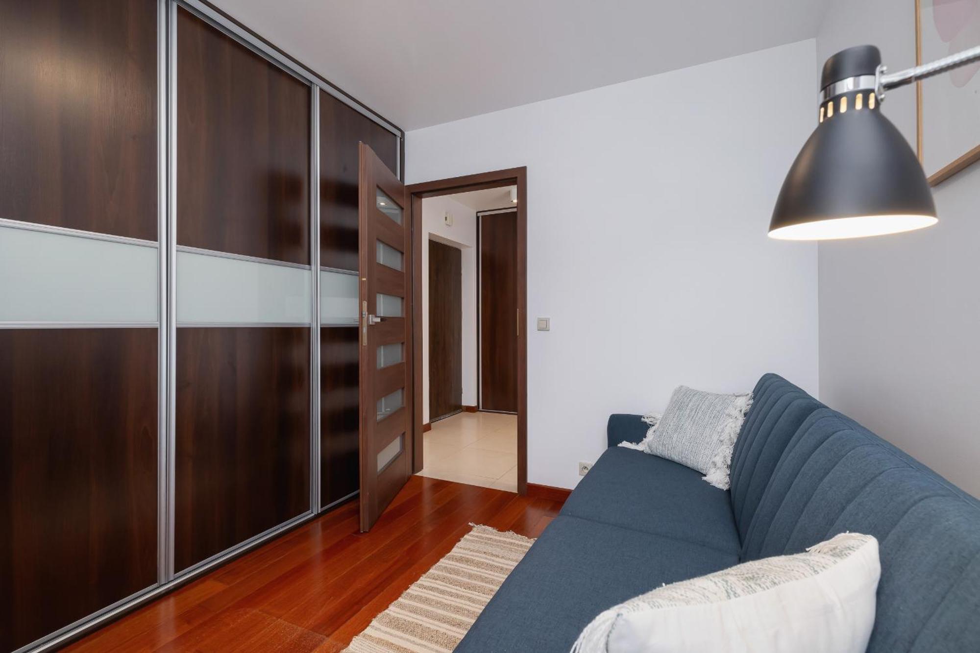 Dworska Modern Apartment In Zabrze By Rent Like Home Extérieur photo