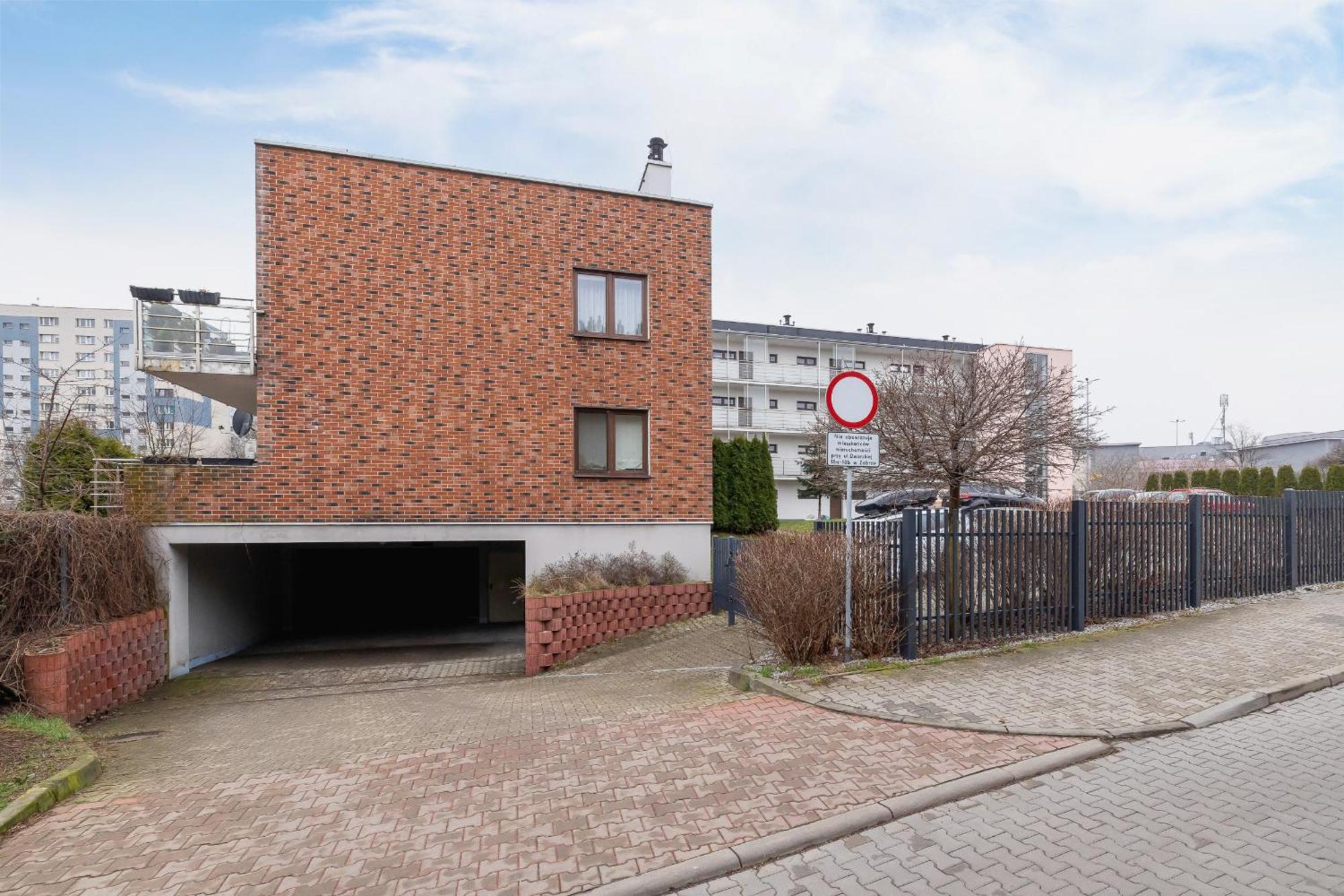 Dworska Modern Apartment In Zabrze By Rent Like Home Extérieur photo